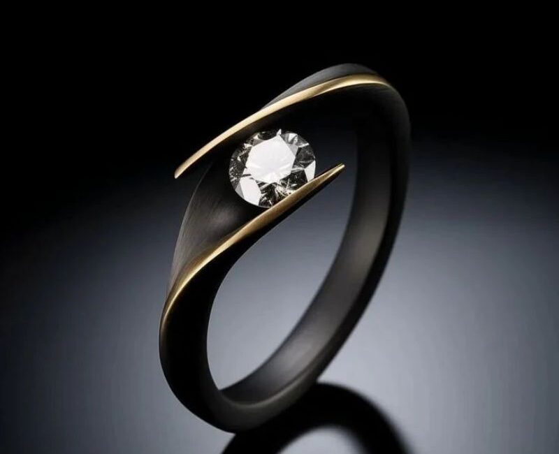 Female Minimalist Retro Diamond Ring