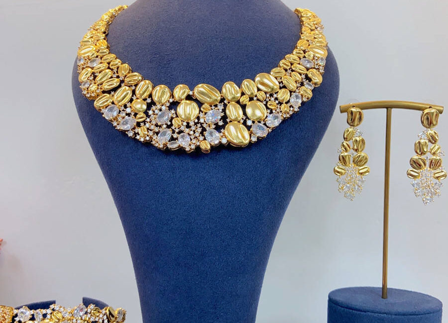 Exaggerated Necklace And Earring Set